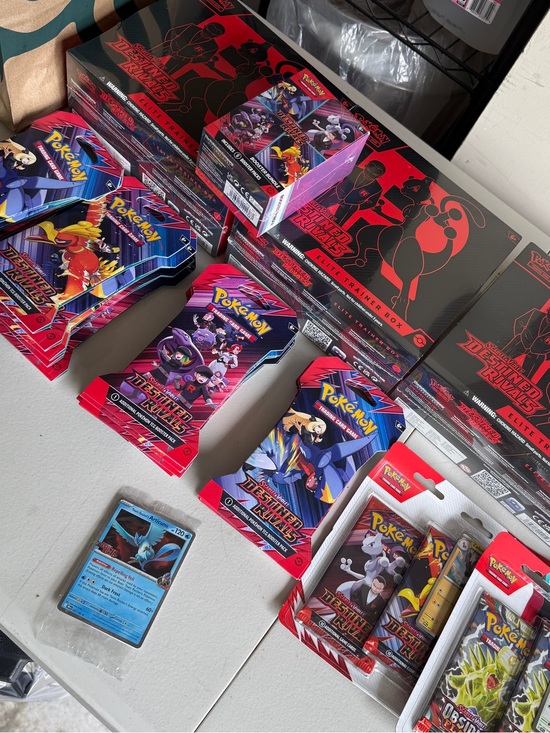 Pokemon Other - Pokemon TCG - Elite Trainer Box (VARIOUS STYLES - READ DESCRIPTION)